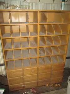 Wood parts organizer...