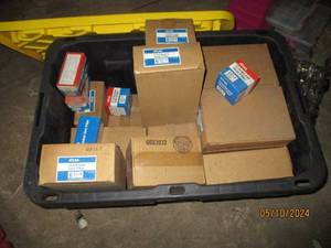 Covered tote full of crankcase vent filters