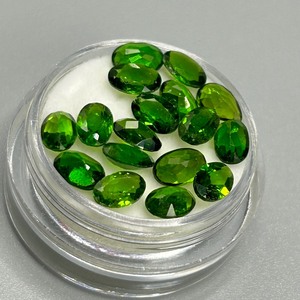 7.67 Carat Green Diopside Oval Faceted Cut - Various Size Assorted Lot of Loose Stones