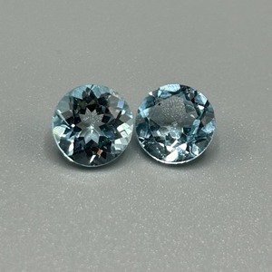 4.44 Carat Blue Topaz Round Faceted Cut - Loose Stones Set of 2