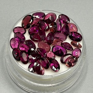22.49 Carat Reddish Purple Garnet Mixed Cut - Various Size & Shape Assorted Lot of Loose Stones