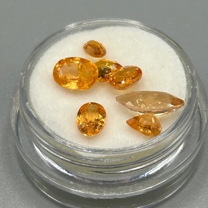 4.47 Carat Orange Sapphire Mixed Cut - Various Size & Shape Assorted Lot of Loose Stones Set of 7