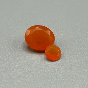 4.43 Carat Orange Stone Oval & Round Faceted Cut - Loose Stones Set of 2