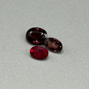 2.61 Carat Brownish Red Garnet Oval Faceted Cut - Various Size & Color Loose Stones Set of 3