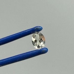 0.64 Carat Light Yellow Green Amethyst Oval Faceted Cut