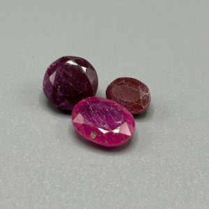 6.44 Carat Ruby Round & Oval Faceted Cut - Loose Stones Set of 3