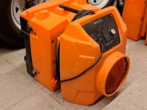lot 16 image: Abatement Technologies Air Scrubber Filter Fan