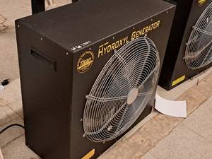 lot 20 image: Titan Hydroxyl Generator