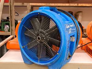 lot 52 image: Dry Air Technology Gale Force Axial Fan VAF-16E