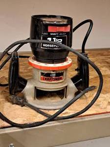 lot 90 image: Sears Router 315.17492