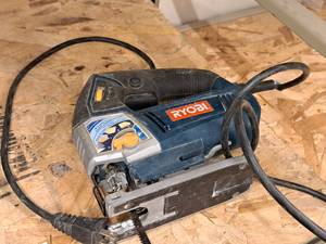 lot 97 image: Ryobi Jig Saw JS481L