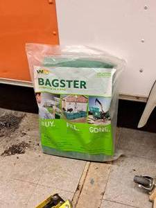 lot 114 image: Waste Management Bagster Dumpster in a Bag