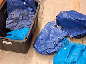 lot 116 image: Lot of (6) Assorted Tarps with Tote
