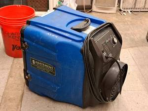lot 14A image: Abatement Technologies Predator 750 Air Scrubber