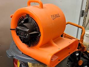lot 61A image: Abatement Technologies Centrifugal Fan RAM1000D
