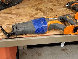 lot 174 image: Ridgid 18V Reciprocating Saw R8642