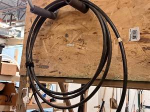 lot 192 image: Air Hose with Attachment