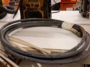 lot 198 image: Air Hose