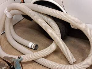 lot 212 image: Plastic Flex Hose 4x25-30
