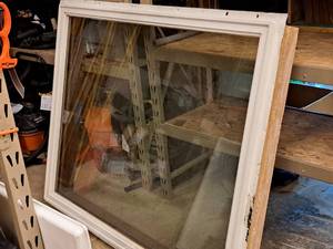 lot 241 image: Vinyl Bay Window
