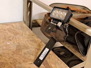 lot 268 image: Atmox LED Light