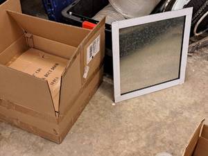 lot 293 image: Lot of (3) Self-Stick Duct Doors 8x8