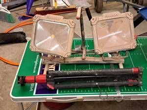 lot 303 image: Husky Dual-Head Shop Work Light with Tripod Stand