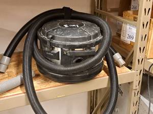 lot 316 image: HEPA Vacuum Cleaner