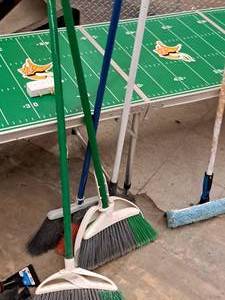 lot 363 image: Lot of (4) Brooms