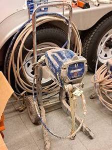 lot 394 image: Graco Magnum X7 True Airless Paint Sprayer with Hose and Spray Gun
