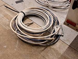lot 397 image: Lot of (2) Spray Hoses
