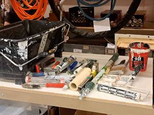 lot 431 image: Painters Kit with Tub - Extension Pole, Rollers, Brushes, Stapler, Caulk Gun, Paint Whip