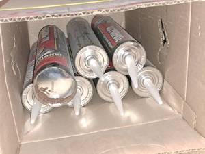 lot 441 image: Lot of (7) All Purpose Construction Adhesive 28-fl-oz Tubes