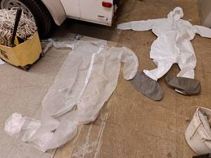 lot 463 image: Lot of (2 Partial Box) Liquid And Particulate Protection Coverall with Hood & Boot Elastic Wrist3X, Coverall 4XL