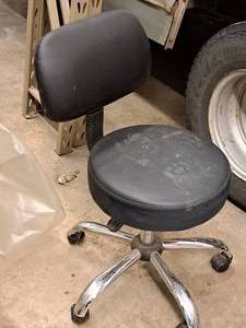 lot 526 image: Rolling Office Chair