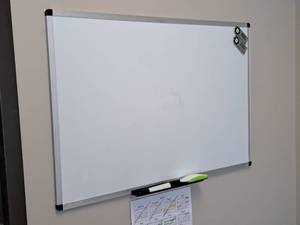 lot 562 image: Dry Erase Whiteboard