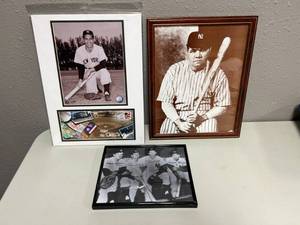lot 332 image: NY Yankees Artwork