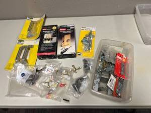 lot 361 image: Mixed Hardware Lot