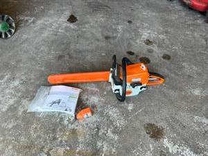 lot 50 image: Stihl MS250 Chain Saw