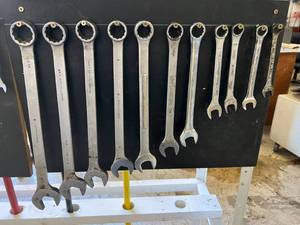 lot 65 image: SAE Wrenches