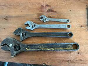 lot 85 image: Adjustable Wrenches