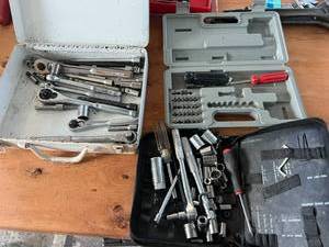 lot 99 image: Ratchets & Sockets