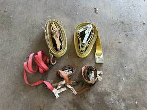 lot 102 image: Ratchet Straps