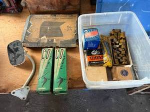 lot 134 image: Vintage Auto Supplies