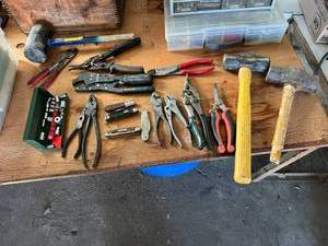 lot 135 image: Hand Tools
