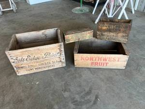 lot 143 image: Vintage Wood Shipping Boxes