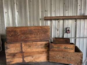 lot 151 image: Vintage Wood Shipping Boxes