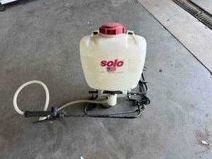 lot 167 image: Solo Backpack Sprayer