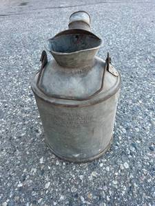 lot 183 image: Vintage 5 Gallon Standard Measure Can