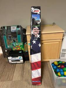 lot 295 image: NIB Flagpole & Flag Set